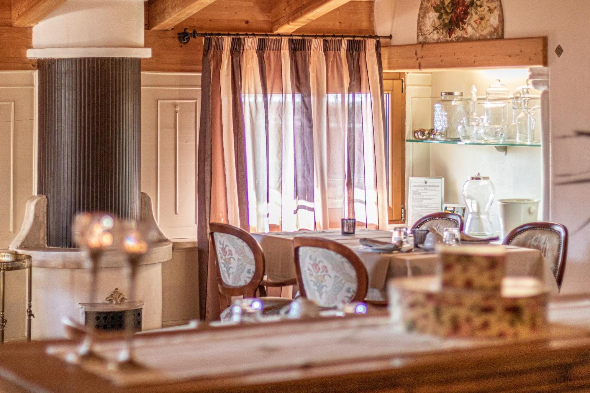 B&B Alla Loggia Dell'Imperatore Levico Terme Eksteriør bilde